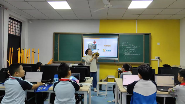 构建智慧乐园 特色课后服务赋能智能化学习空间