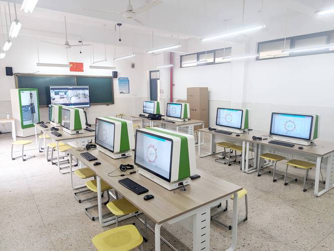 方略大京AI学习机助力教育智能化转型，绍兴齐贤中心小学引领数字化教学新实践